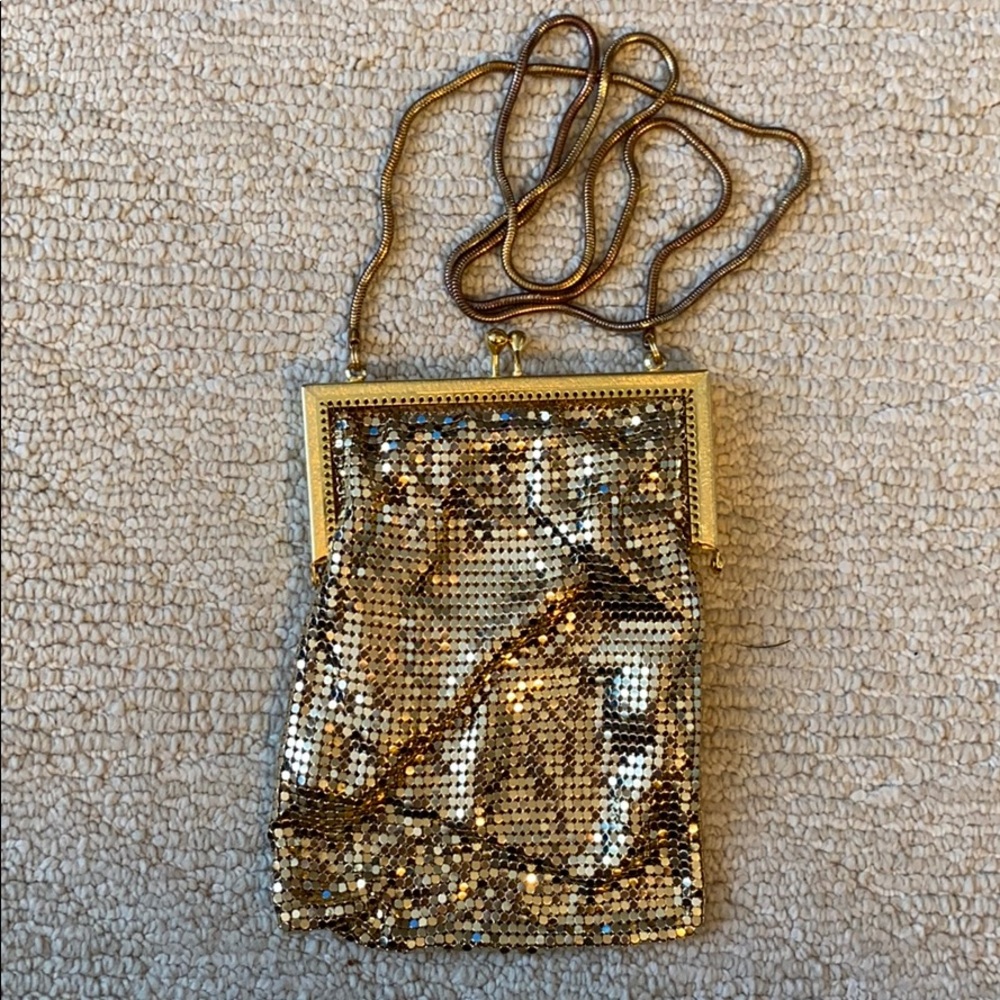 Gold metal purse necklace bag